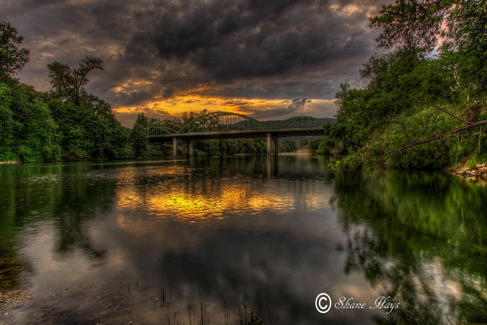 Rising River Bridge Picture